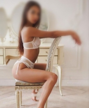 Елена, 23 года, 3 размер груди